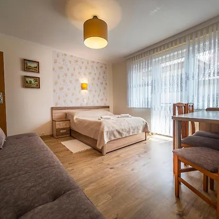 Kwatera prywatna Lucja Blisko Plazy *