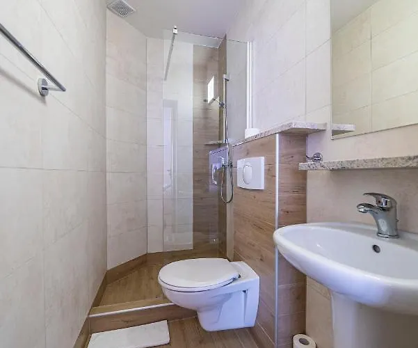 Lucja Blisko Plazy 民宿 Władysławowo