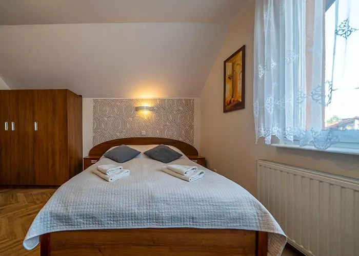 Lucja Blisko Plazy 民宿 *