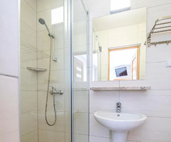 民宿 Lucja Blisko Plazy